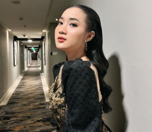 Mengenal Si Cantik! Profil Biodata Yeni Inka Penyanyi Lemah Teles Tanggal Lahir, Agama Dll