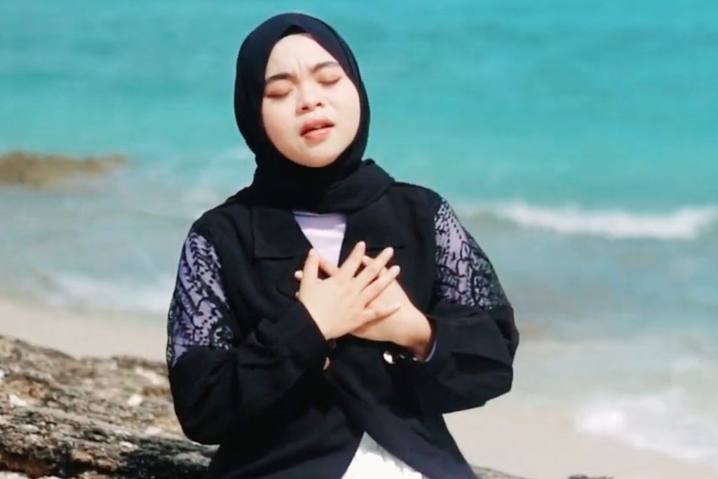 Alisa, Artist Gasentra Pajampangan Rilis Single Dangdut Terbaru Bertajuk: "Senjata Tajam"