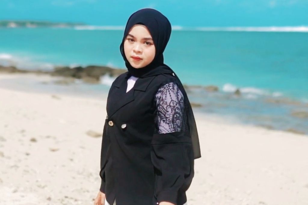 Alisa, Artist Gasentra Pajampangan Rilis Single Dangdut Terbaru Bertajuk: "Senjata Tajam"